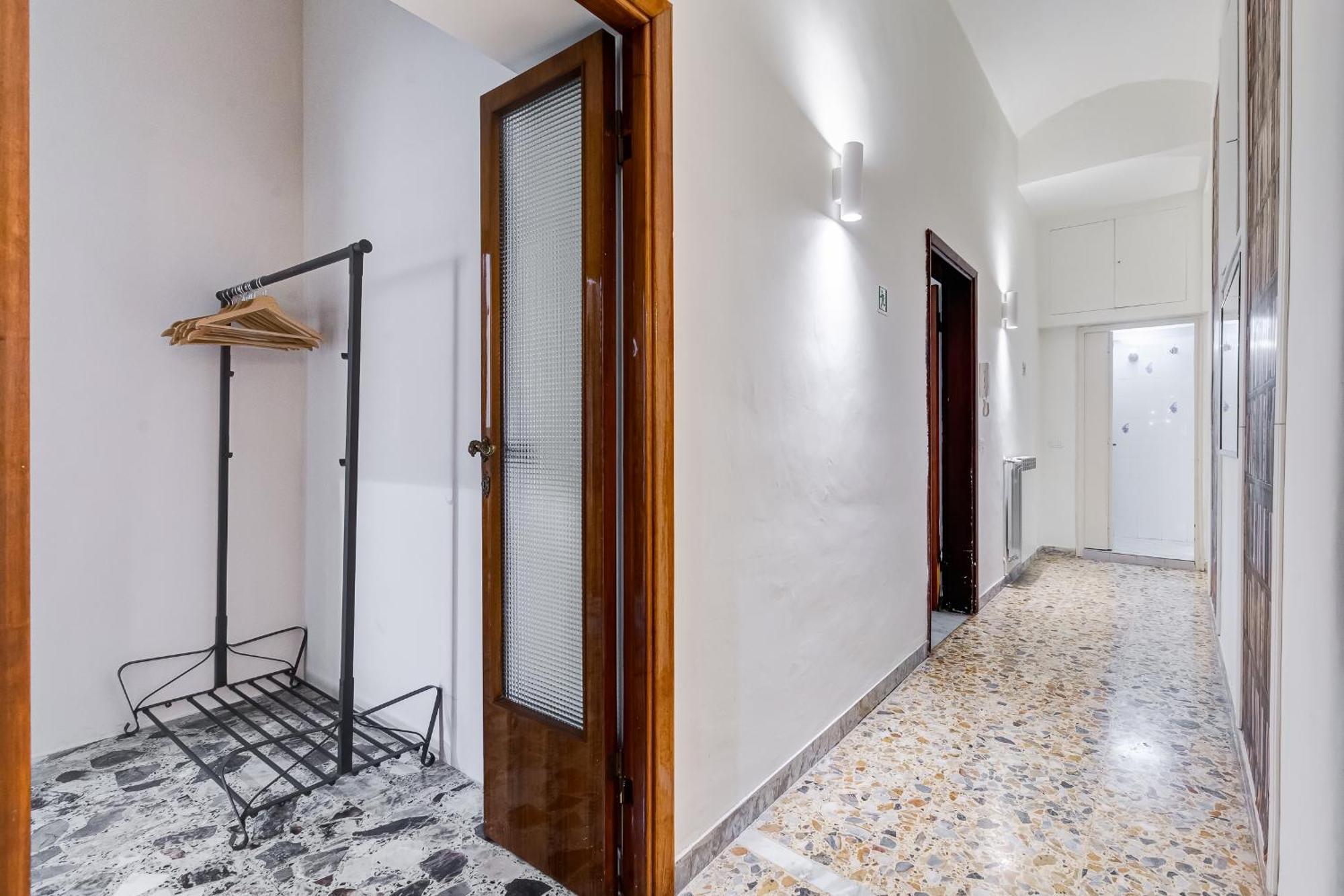 Vivilo Collection - San Vito View Apartment - 3 Bdr 2 Baths Rome Exterior photo