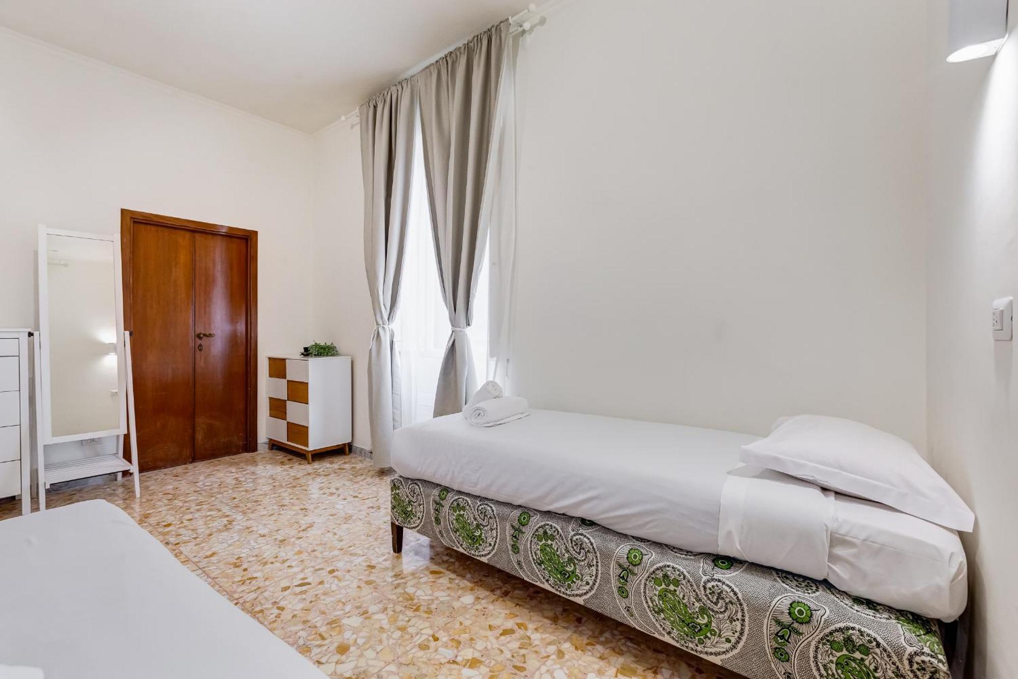 Vivilo Collection - San Vito View Apartment - 3 Bdr 2 Baths Rome Exterior photo